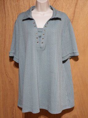 Womens top, short sleeve, size XXL